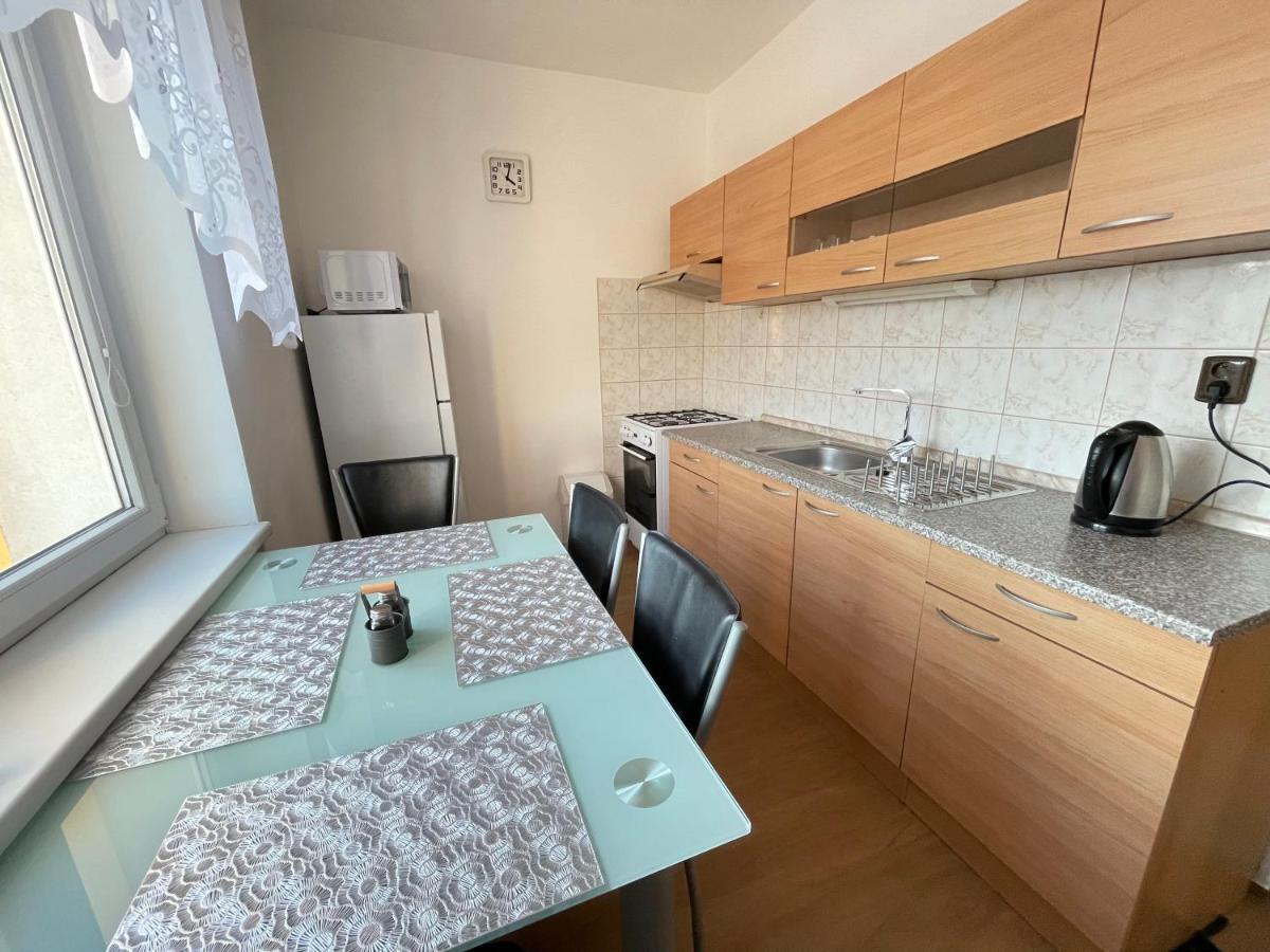 Apartman Jnj Velkomoravska Olomouc Eksteriør billede